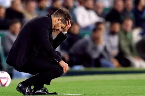 مقعد وسط الكبار وآمال التتويج.. 96 ساعة حاسمة تؤرق سيميوني مع أتلتيكو مدريد